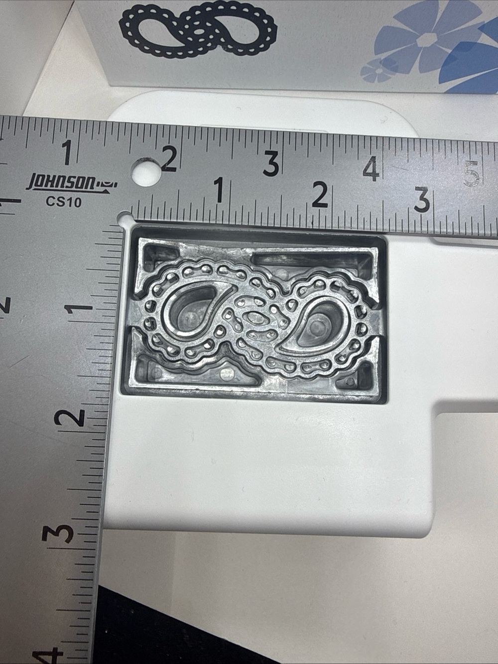 Creative Memories Paisley Decorative Border Punch Brand New - Picture 7 of 10